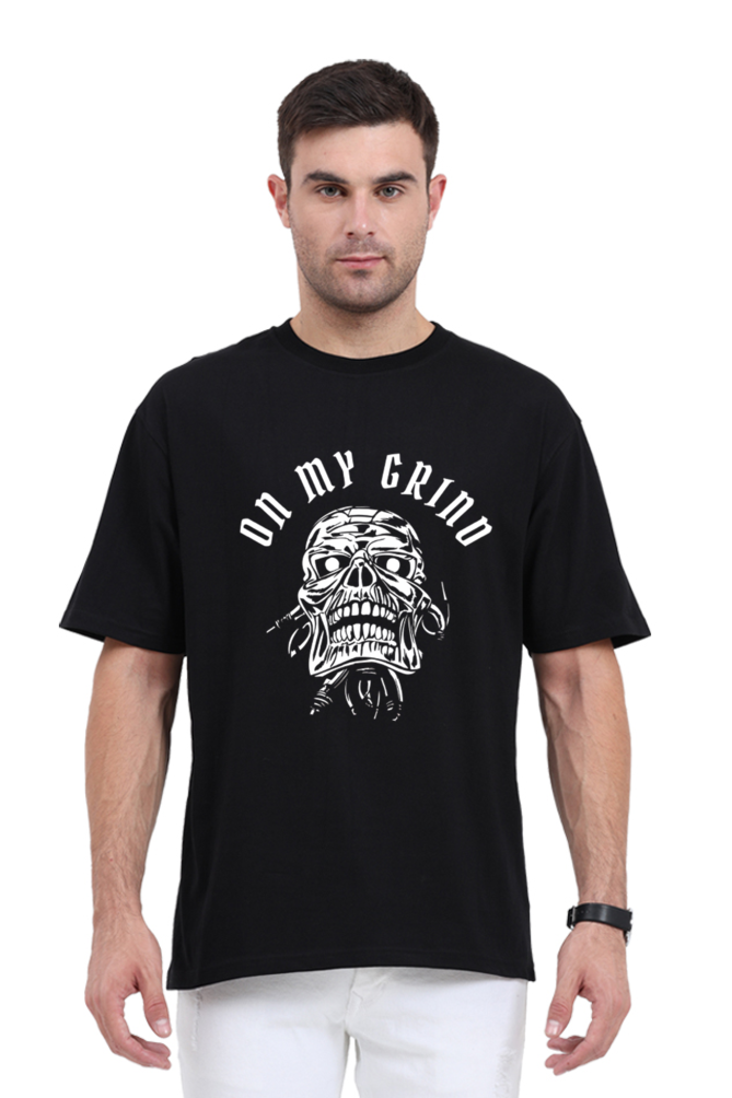 ON MY GRIND (OVERSIZED TEE) Qikink